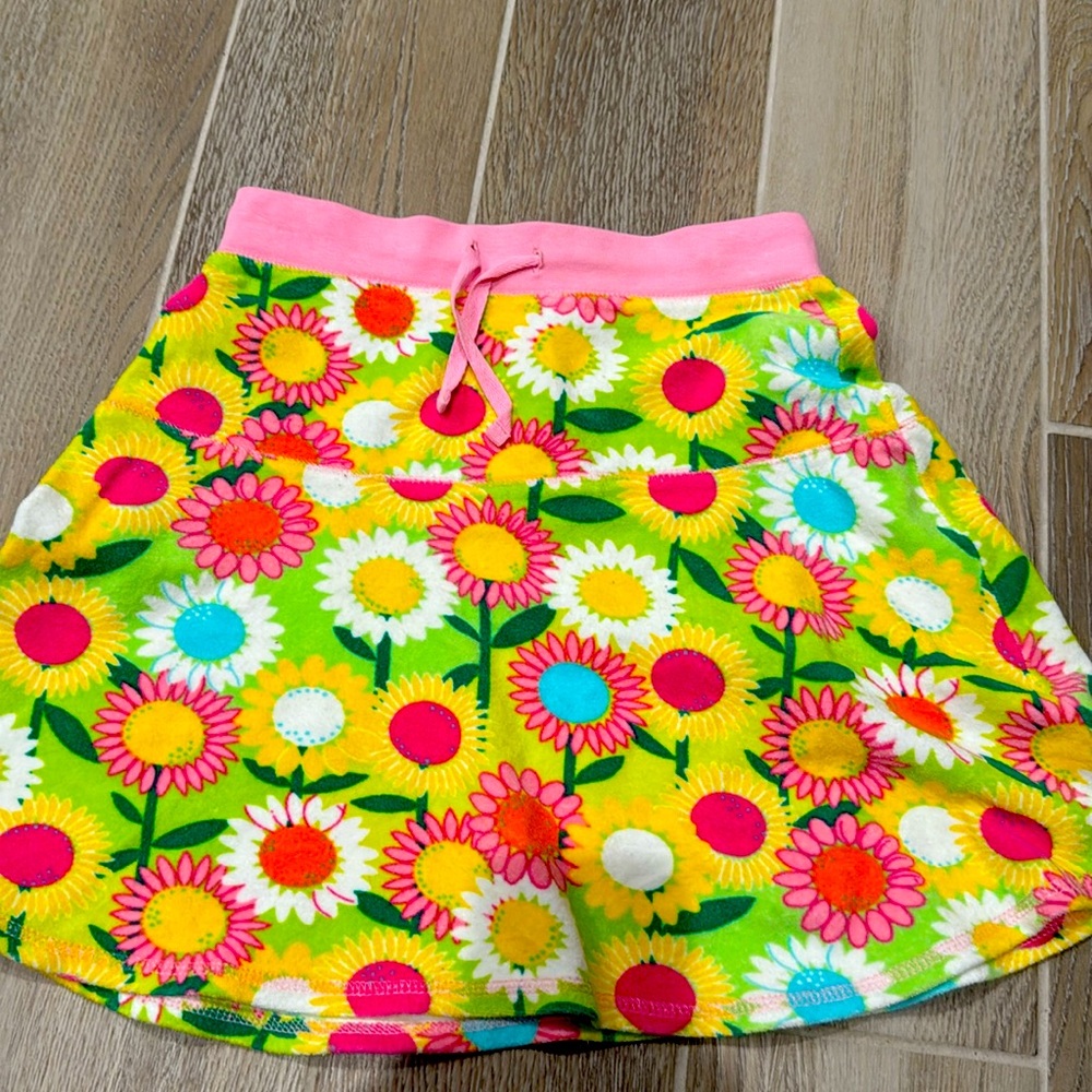 Lilly Pulitzer girls punch colors very pretty  terry skirt size 18